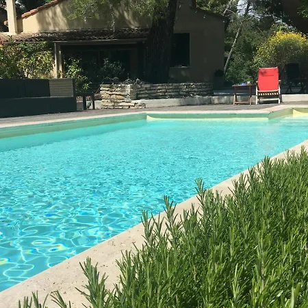 De Carbonelle Casa de Férias Pierrevert