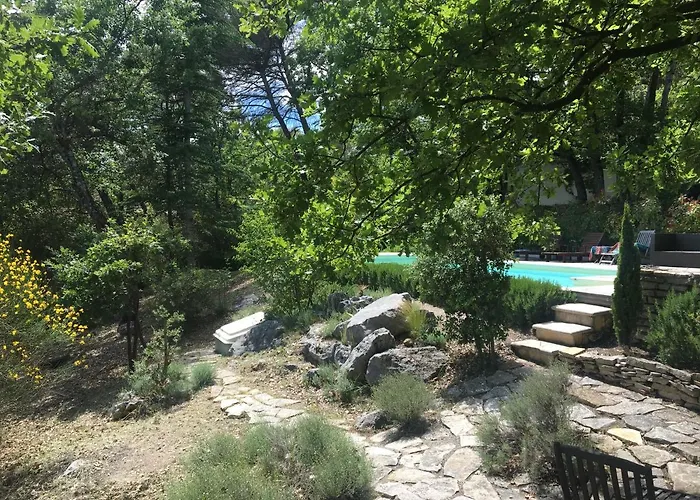 펜션 De Carbonelle Pierrevert